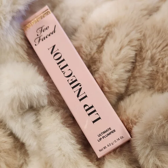 Too FacedLip Injection Plumping Lip Gloss - Picture 4 of 4